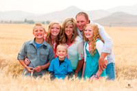 DSC_5989_Family Outstanding in their Field